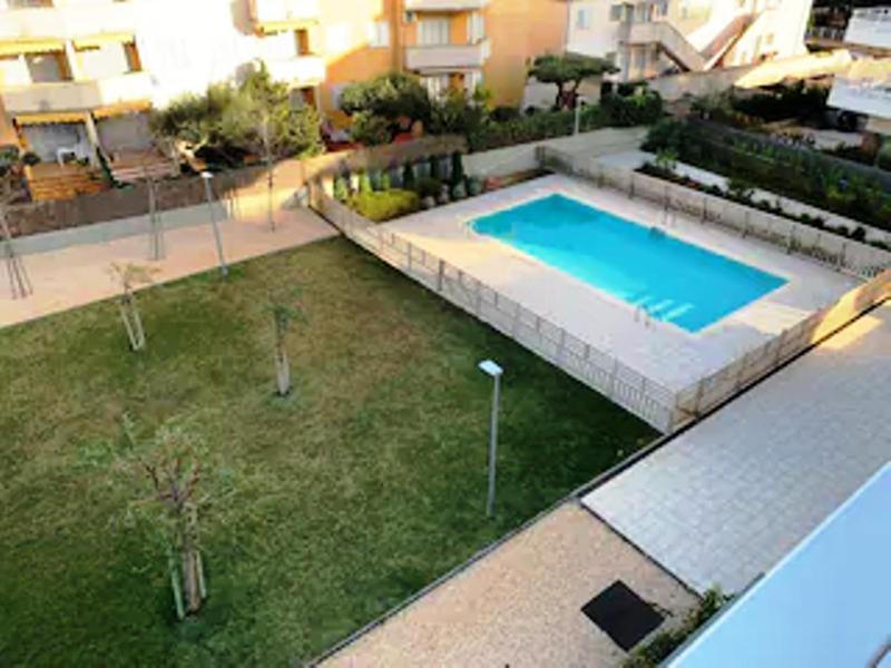 Apartamento Con Piscina Y Cerca De La Playa Камбрильс Экстерьер фото